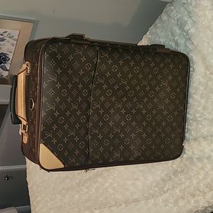 Louis Vuitton Monogram Pegasus 50